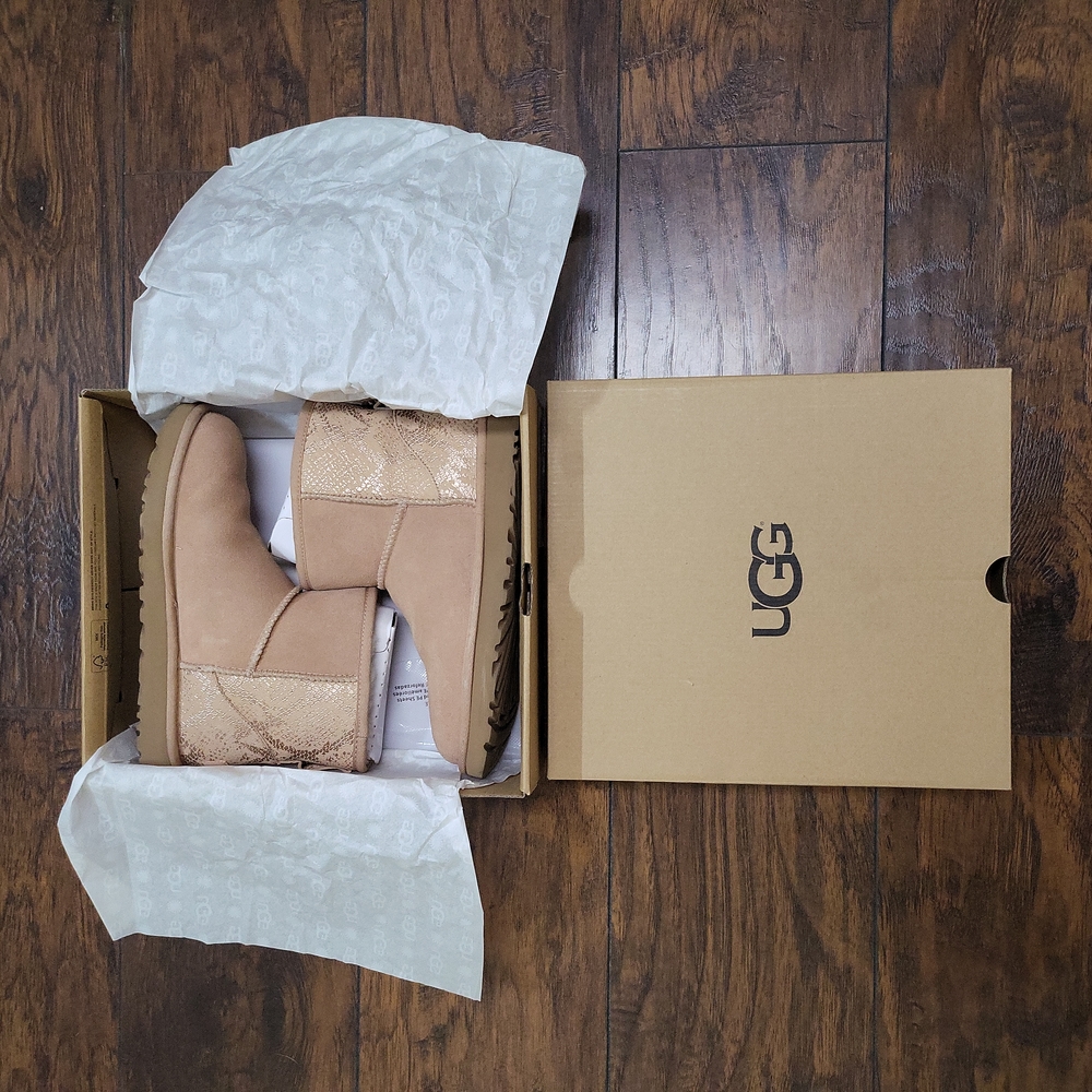 Ugg mini rose gold metallic snake skin